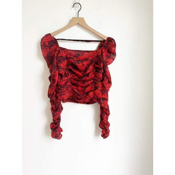 Lulus NWT Meant for Romance Red Floral Print Ruched Long Sleeve Crop Top Small - Picture 4 of 5